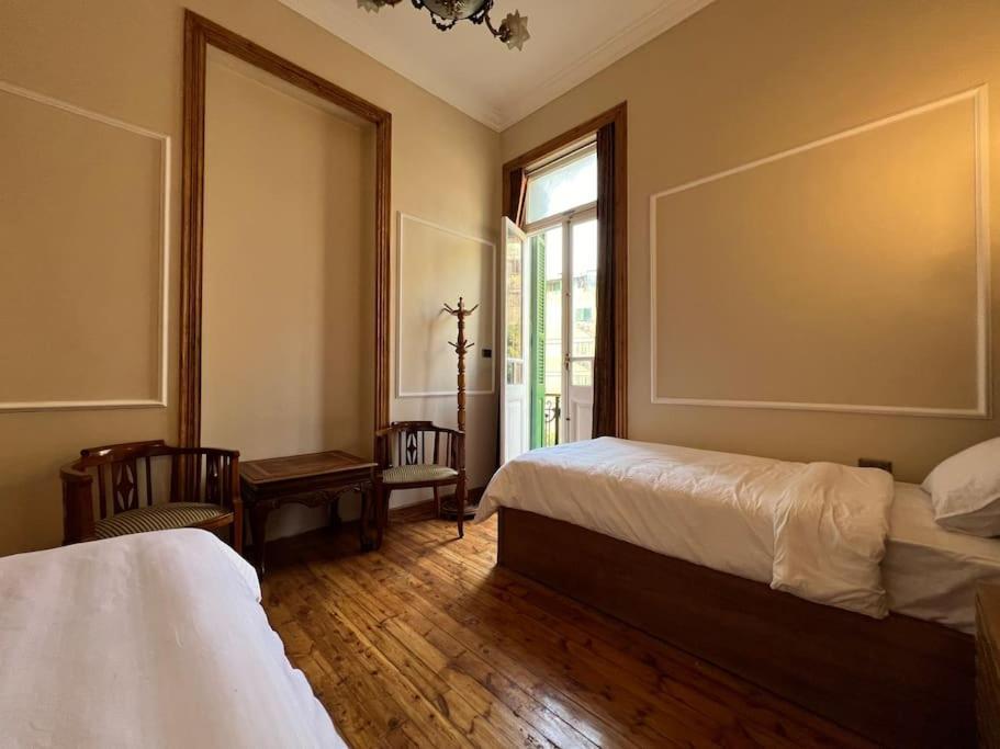 Authentic 3Br Apartment In Downtown, Cairo Exterior foto